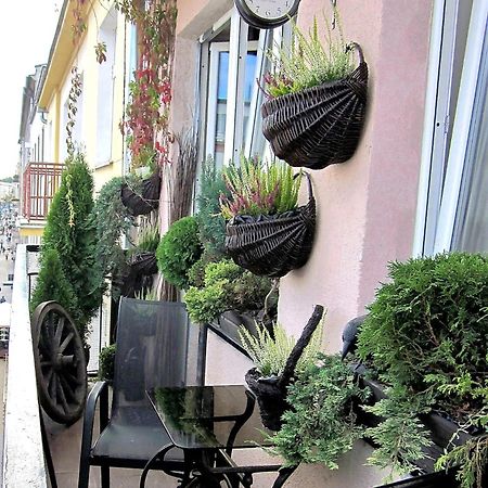 Apartament Kris - faktury VAT- bezpłatny parking, 2 sypialnie, salon, balkon Gdynia Zewnętrze zdjęcie