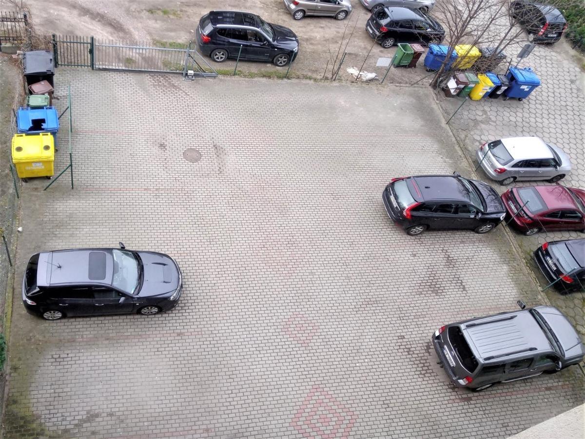 Apartament Kris - faktury VAT- bezpłatny parking, 2 sypialnie, salon, balkon Gdynia Zewnętrze zdjęcie