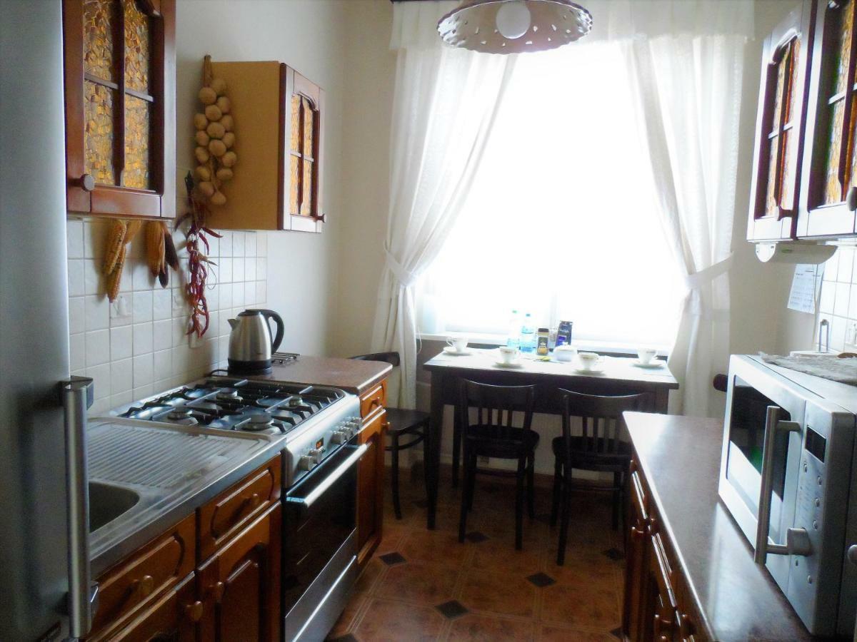 Apartament Kris - faktury VAT- bezpłatny parking, 2 sypialnie, salon, balkon Gdynia Zewnętrze zdjęcie